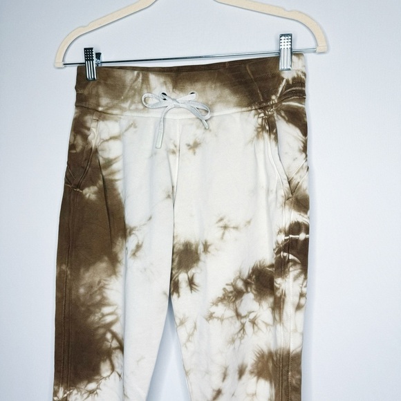 Lululemon - Brown Tie Dye Joggers - Picture 2 of 5